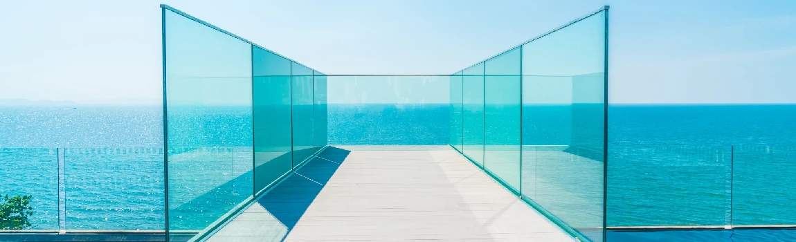 Customized Glass Pool Fence Repair Services in Hunters Creek, FL