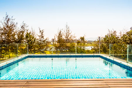 Cost of Glass Pool Fence Repair in Hunters Creek, FL