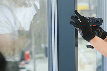 Same Day Glass Repair Car in Hunters Creek, FL